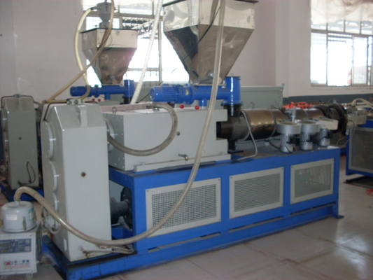 PVC / PE / PP And Wood Co-rotating Twin Screw Extruder SJSZ-65