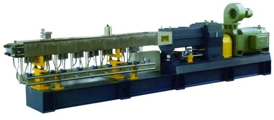 30KW 20 - 70 Rpm 4 Sections PVC Parallel Double Screw Extruder