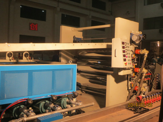 PVC Foam Sheet Extrusion Line , Plastic Sheet Extrusion Machine High Foamed Ratio